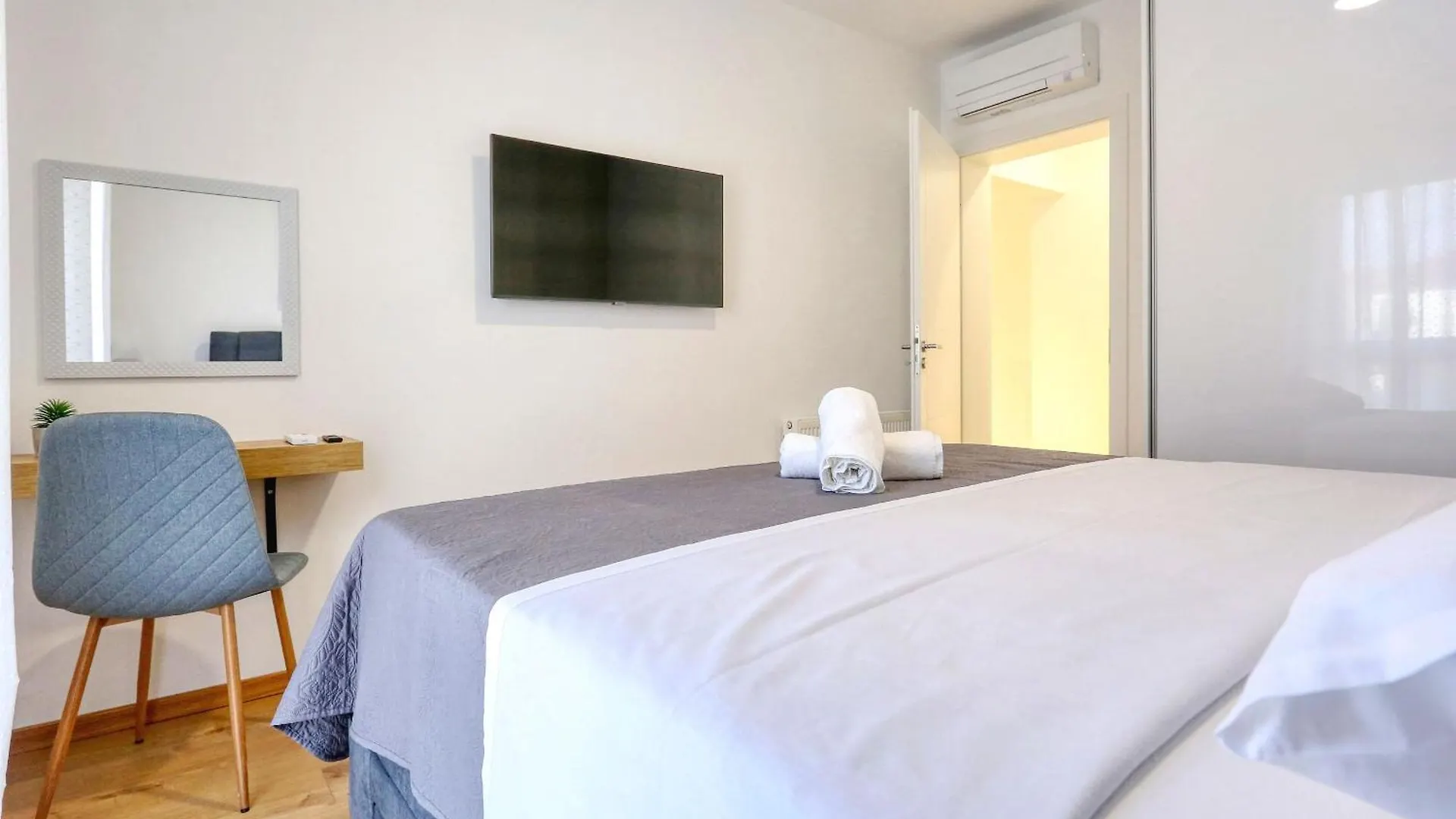 Villa Gea With Heated Pool 브르시 0*,  크로아티아